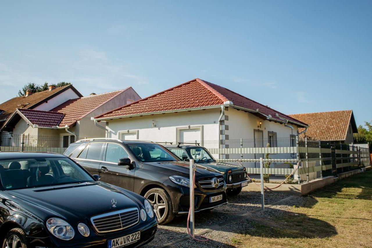 Apartmani Mikic Palić Εξωτερικό φωτογραφία